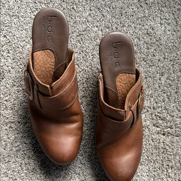 b.o.c. Suzi Brown Leather Heeled Mules Size 8 Clogs Block Heel Buckle GUC - Picture 9 of 9